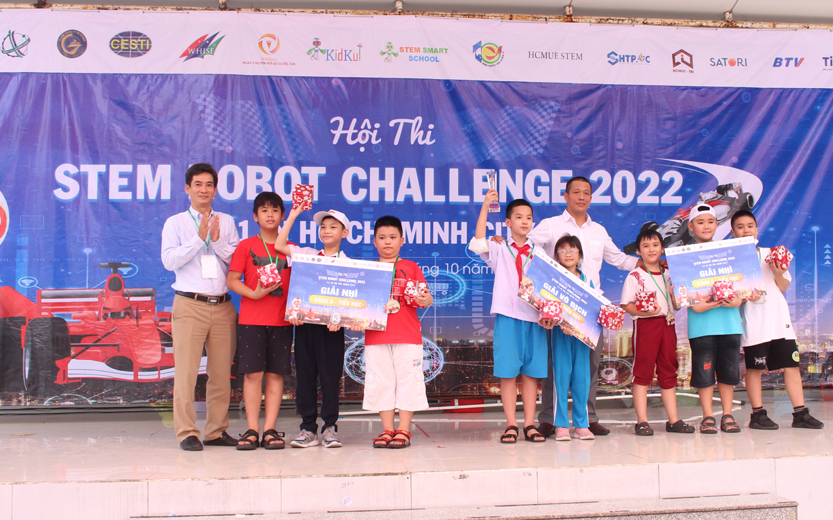 221026hk2.jpg?w=1130
