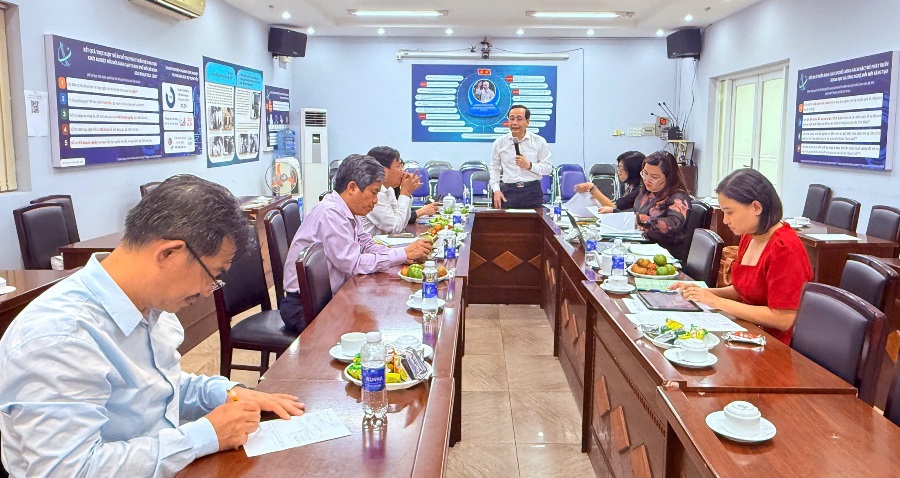 05KQNCLVntdt0710h4.jpg