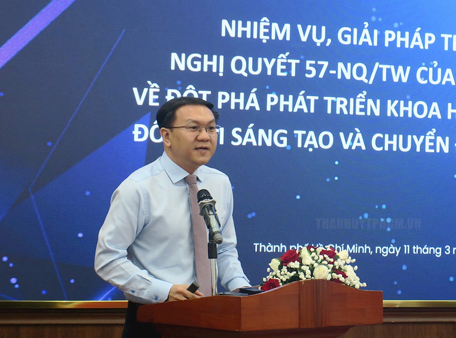 07HDKHLV4sukienkhcn50namh1.jpg