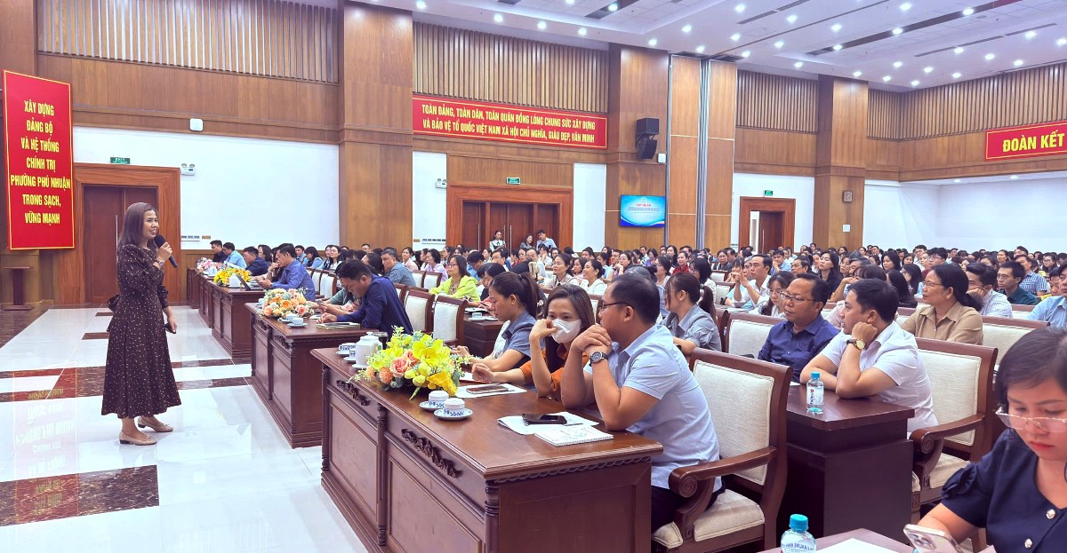 02HDKHLVtaphuansangkienh5.jpg