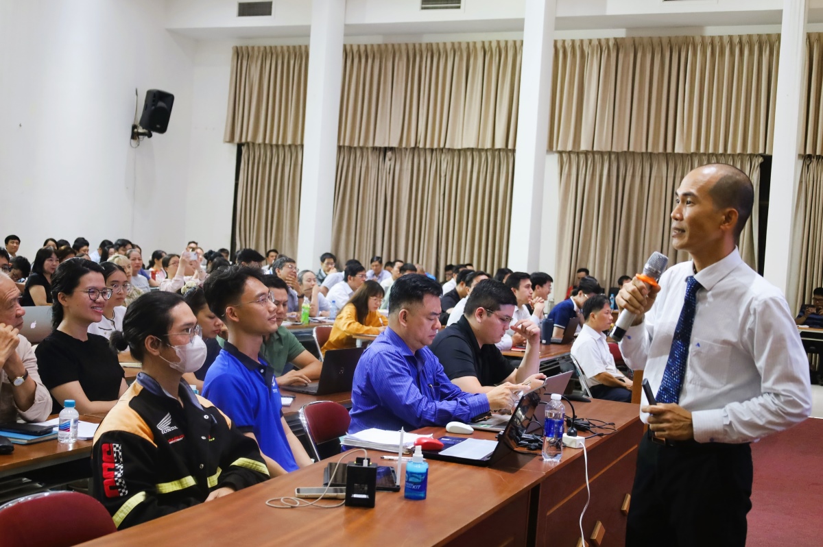 02huanluyenQTTSTTh4.JPG